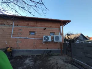 AUX multi klíma kültéri felszerelve
